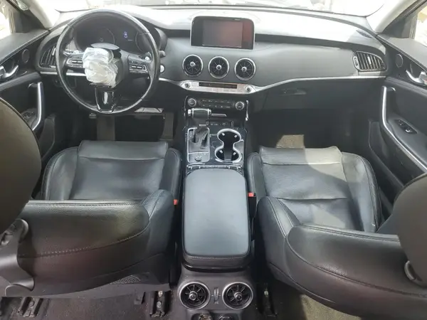 KNAE15LAXJ6024502 2018 KIA STINGER - Image 8