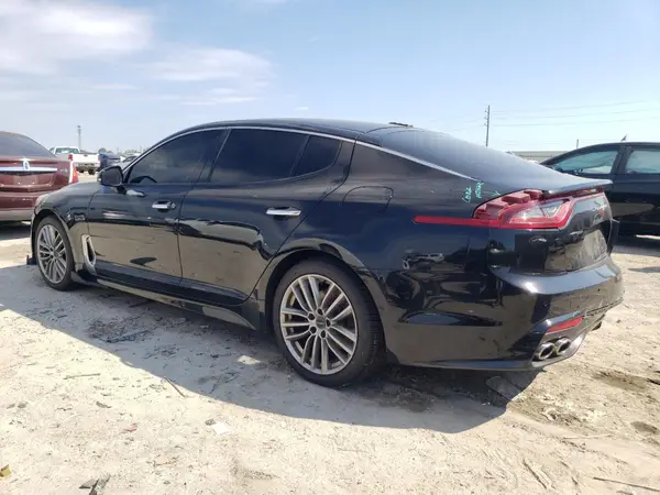 KNAE15LAXJ6039369 2018 KIA STINGER - Image 2