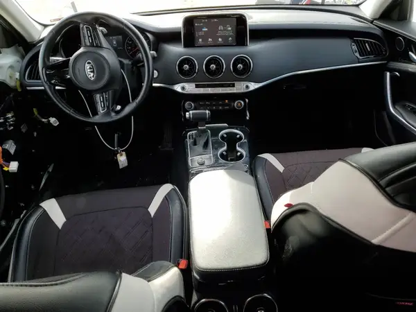 KNAE15LAXK6046145 2019 KIA STINGER - Image 8