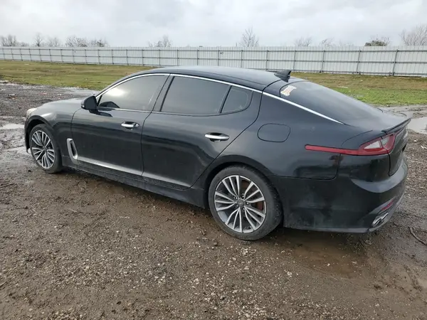 KNAE15LAXK6046890 2019 KIA STINGER - Image 2