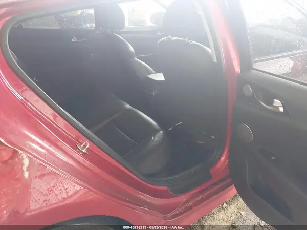 KNAE15LAXK6068274 2019 KIA STINGER - Image 8