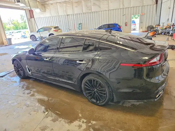 KNAE25LA0J6025283 2018 KIA STINGER - Image 2