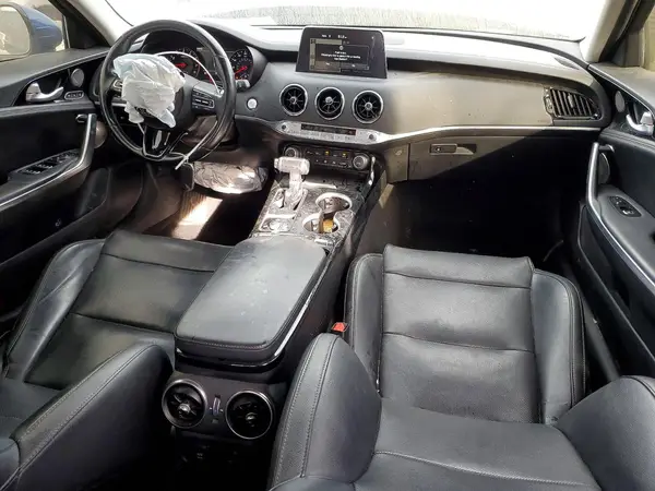 KNAE25LA0K6060231 2019 KIA STINGER - Image 8