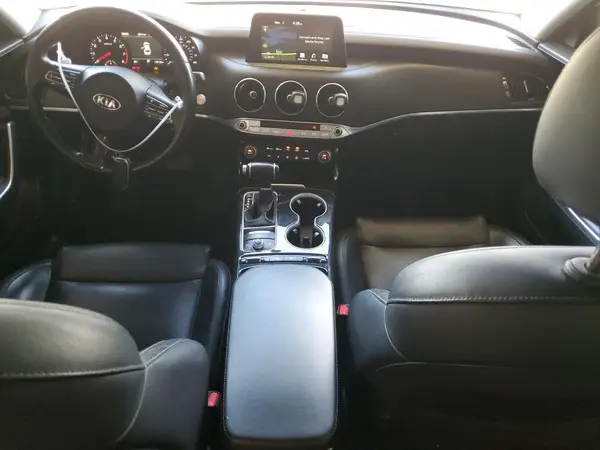 KNAE25LA1J6014809 2018 KIA STINGER - Image 8