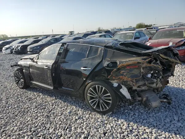 KNAE25LA1J6017029 2018 KIA STINGER - Image 2