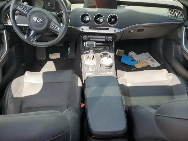 KNAE25LA1J6027012 2018 KIA STINGER - Image 8