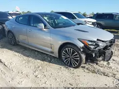 KNAE25LA2J6023762 2018 KIA STINGER