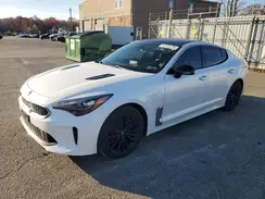 KNAE25LA2J6032090 2018 KIA STINGER