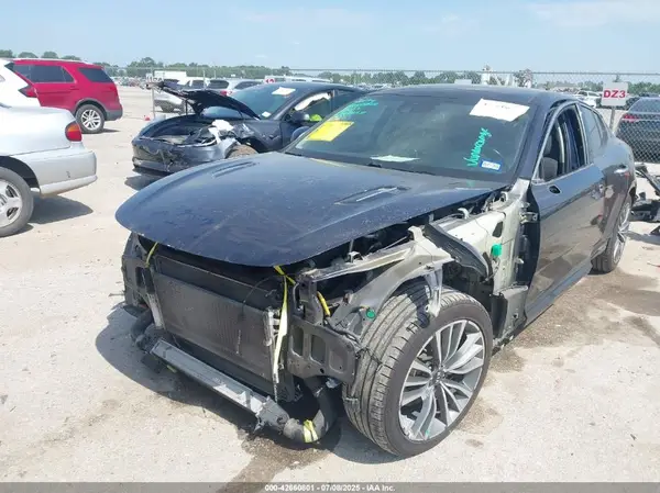 KNAE25LA2K6046038 2019 KIA STINGER - Image 2