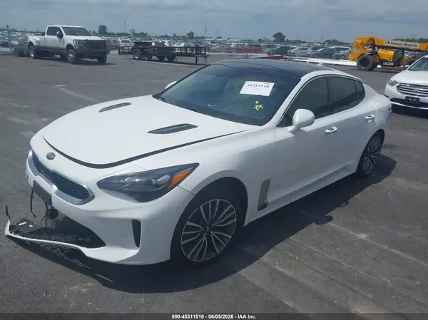 KNAE25LA2K6052194 2019 KIA STINGER - Image 2