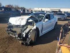 KNAE25LA3J6012253 2018 KIA STINGER