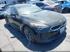 KNAE25LA3J6013922 2018 KIA STINGER