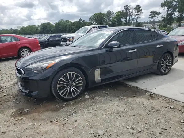 KNAE25LA3J6015251 2018 KIA STINGER - Image 1