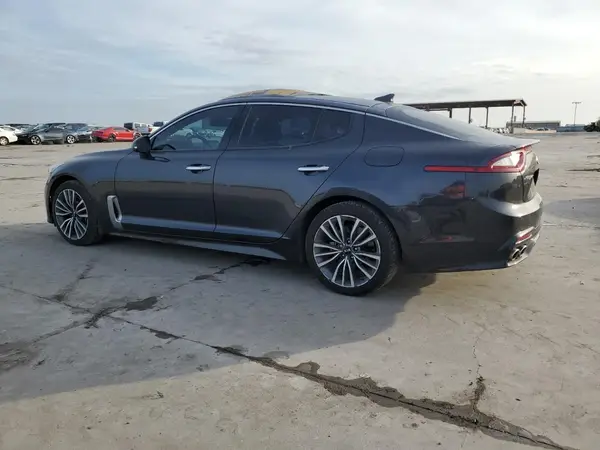 KNAE25LA3K6063799 2019 KIA STINGER - Image 2