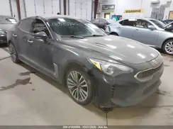 KNAE25LA4J6011127 2018 KIA STINGER