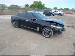 KNAE25LA4J6011130 2018 KIA STINGER