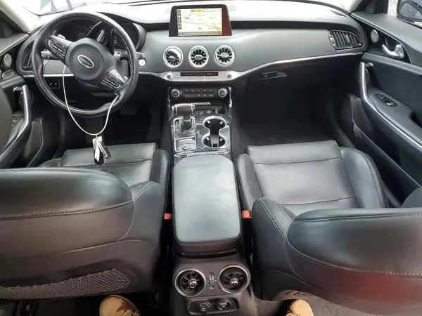 KNAE25LA4J6012228 2018 KIA STINGER - Image 8