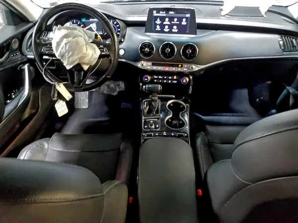 KNAE25LA4J6012276 2018 KIA STINGER - Image 8