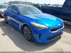 KNAE25LA4J6014030 2018 KIA STINGER