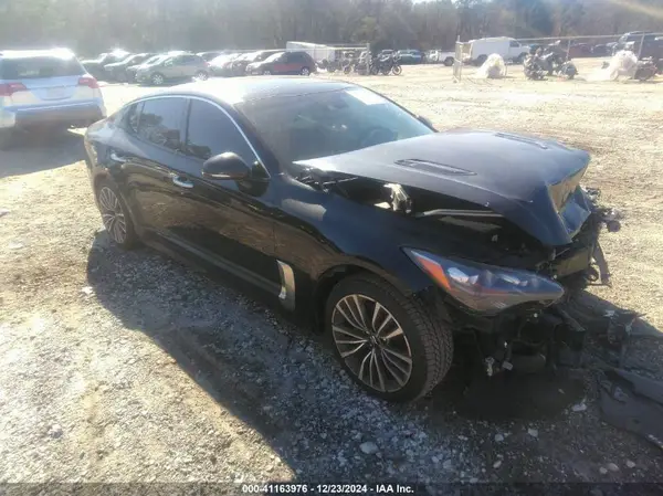 KNAE25LA4J6014190 2018 KIA STINGER - Image 1