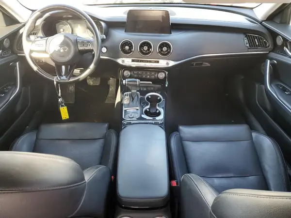 KNAE25LA4J6015565 2018 KIA STINGER - Image 8