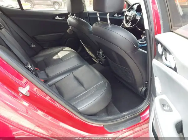 KNAE25LA4K6053833 2019 KIA STINGER - Image 8