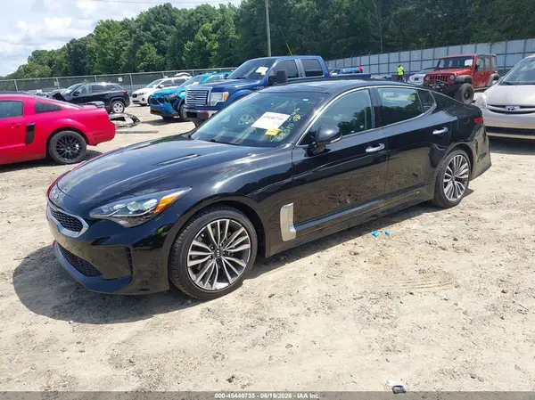 KNAE25LA5J6012190 2018 KIA STINGER - Image 2