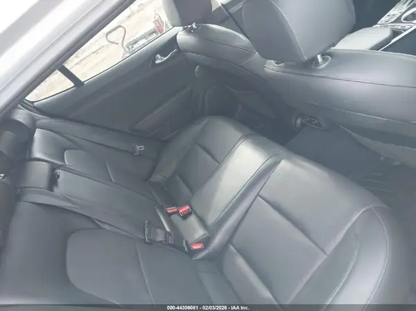 KNAE25LA5J6013775 2018 KIA STINGER - Image 8
