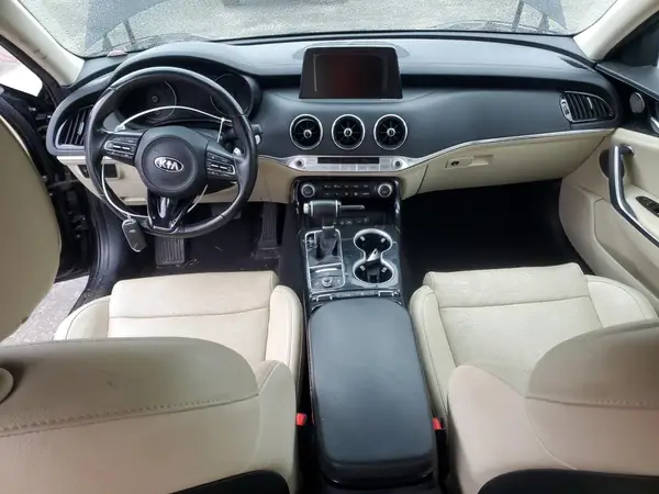 KNAE25LA5J6022959 2018 KIA STINGER - Image 8