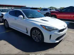 KNAE25LA5K6051752 2019 KIA STINGER