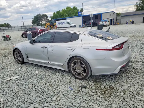 KNAE25LA6J6015292 2018 KIA STINGER - Image 2