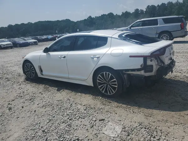 KNAE25LA6J6022744 2018 KIA STINGER - Image 2