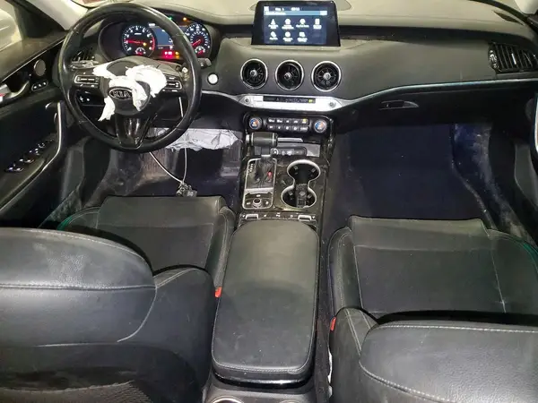 KNAE25LA6J6025577 2018 KIA STINGER - Image 8