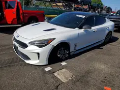 KNAE25LA6J6033422 2018 KIA STINGER