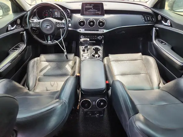 KNAE25LA6K6054403 2019 KIA STINGER - Image 8