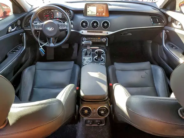 KNAE25LA6K6059116 2019 KIA STINGER - Image 8