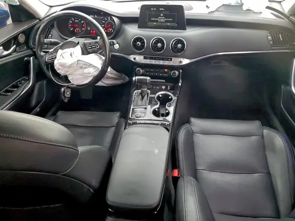 KNAE25LA7J6026639 2018 KIA STINGER - Image 8