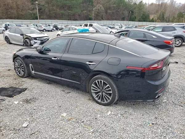 KNAE25LA8J6012362 2018 KIA STINGER - Image 2