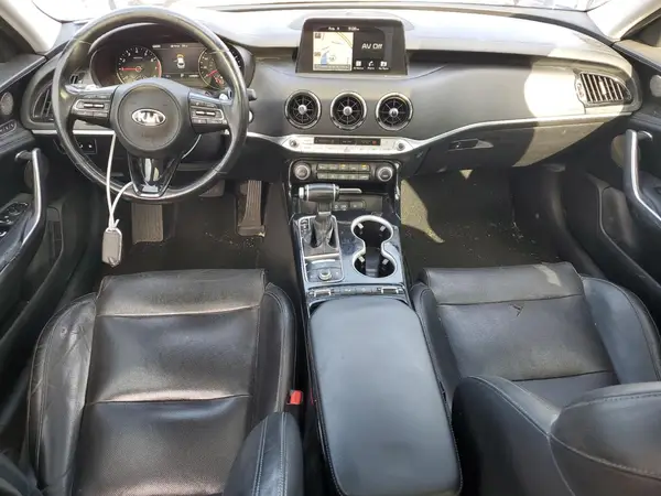 KNAE25LA8J6014029 2018 KIA STINGER - Image 8