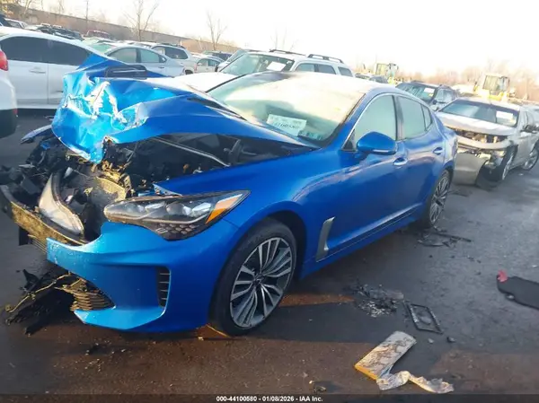 KNAE25LA8J6026455 2018 KIA STINGER - Image 2