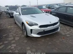 KNAE25LA8J6032062 2018 KIA STINGER