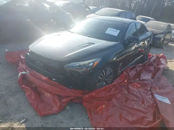 KNAE25LA8K6053284 2019 KIA STINGER - Image 2