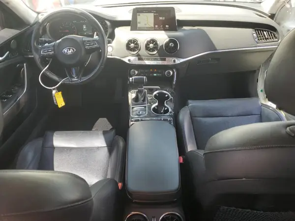 KNAE25LA8K6059389 2019 KIA STINGER - Image 8