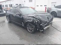 KNAE25LA9J6017568 2018 KIA STINGER