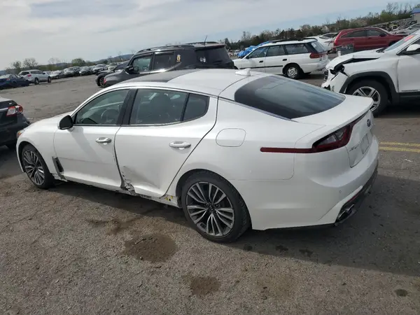 KNAE25LA9J6021250 2018 KIA STINGER - Image 2