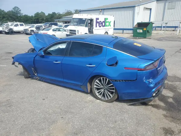 KNAE25LA9J6033060 2018 KIA STINGER - Image 2