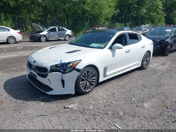 KNAE25LA9J6033091 2018 KIA STINGER - Image 2