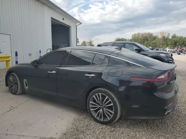 KNAE25LA9J6037741 2018 KIA STINGER - Image 2