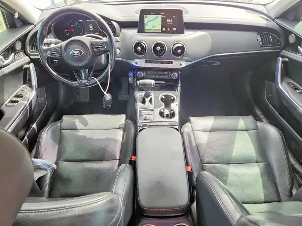 KNAE25LA9K6042200 2019 KIA STINGER - Image 8