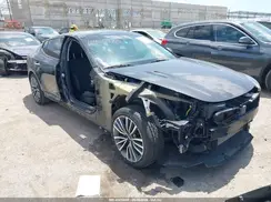 KNAE25LA9K6056243 2019 KIA STINGER